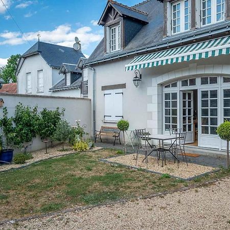 L'Hirondelle - Maison Au Coeur Des Chateaux Mosnes Exteriör bild
